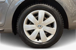 harmaa Volkswagen Touran 2012 kuva 11.