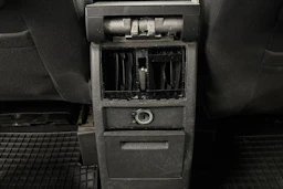 harmaa Volkswagen Touran 2012 kuva 26.