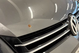 harmaa Volkswagen Touran 2012 kuva 29.