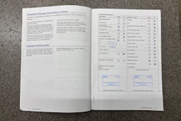 harmaa Volkswagen Touran 2012 kuva 31.