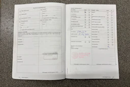 harmaa Volkswagen Touran 2012 kuva 37.