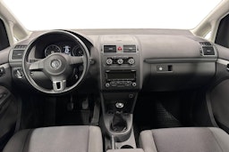 ruskea (beige) Volkswagen Touran 2012 kuva 9.