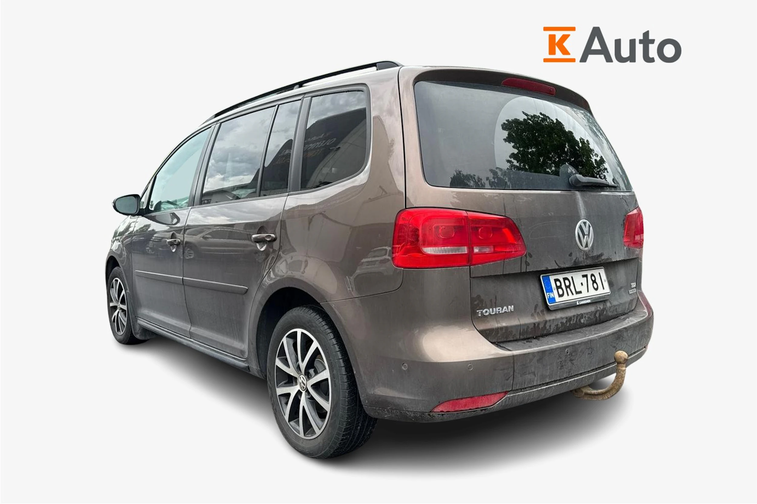 ruskea (beige) Volkswagen Touran 2013 kuva 2.