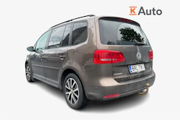 ruskea (beige) Volkswagen Touran 2013 kuva 2.