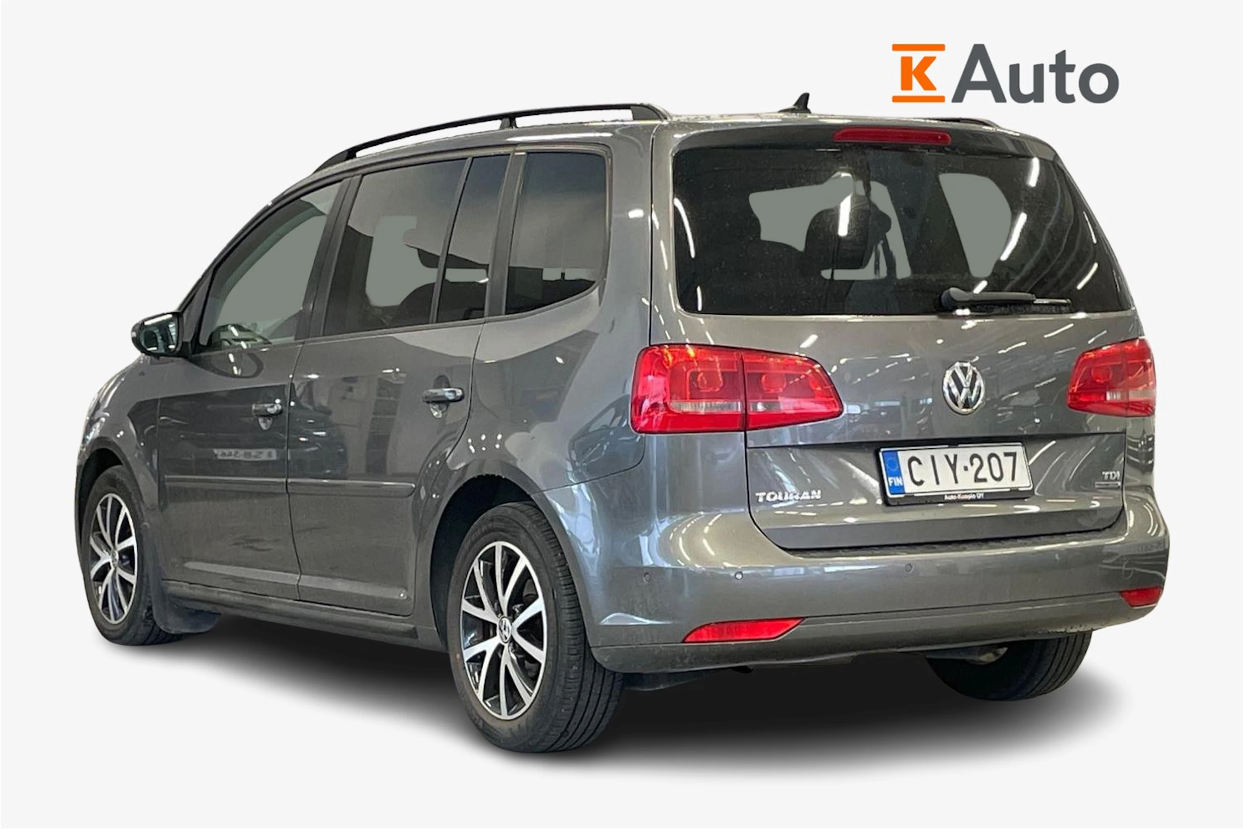 harmaa Volkswagen Touran 2013 kuva 2.