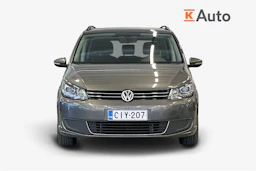 harmaa Volkswagen Touran 2013 kuva 4.