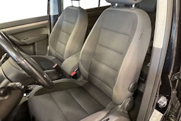 met. musta Volkswagen Touran 2013 kuva 10.