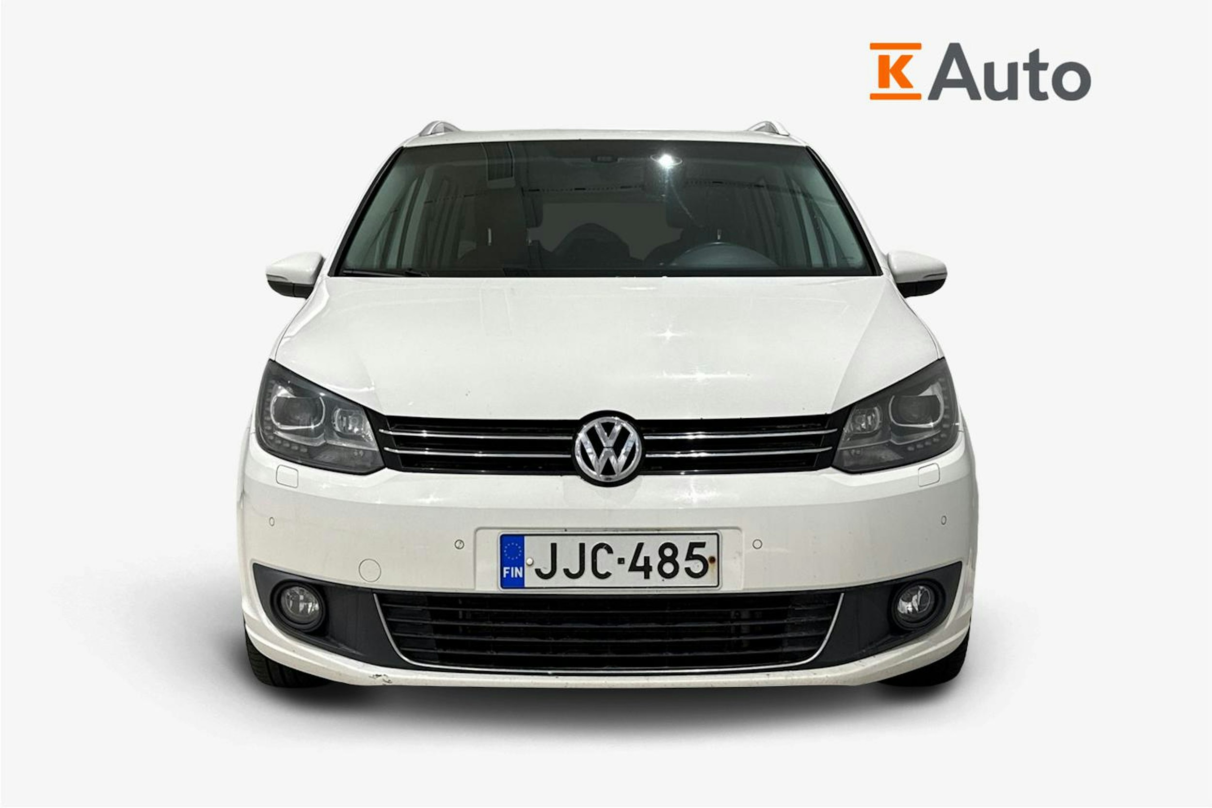 valkoinen Volkswagen Touran 2014 kuva 5.