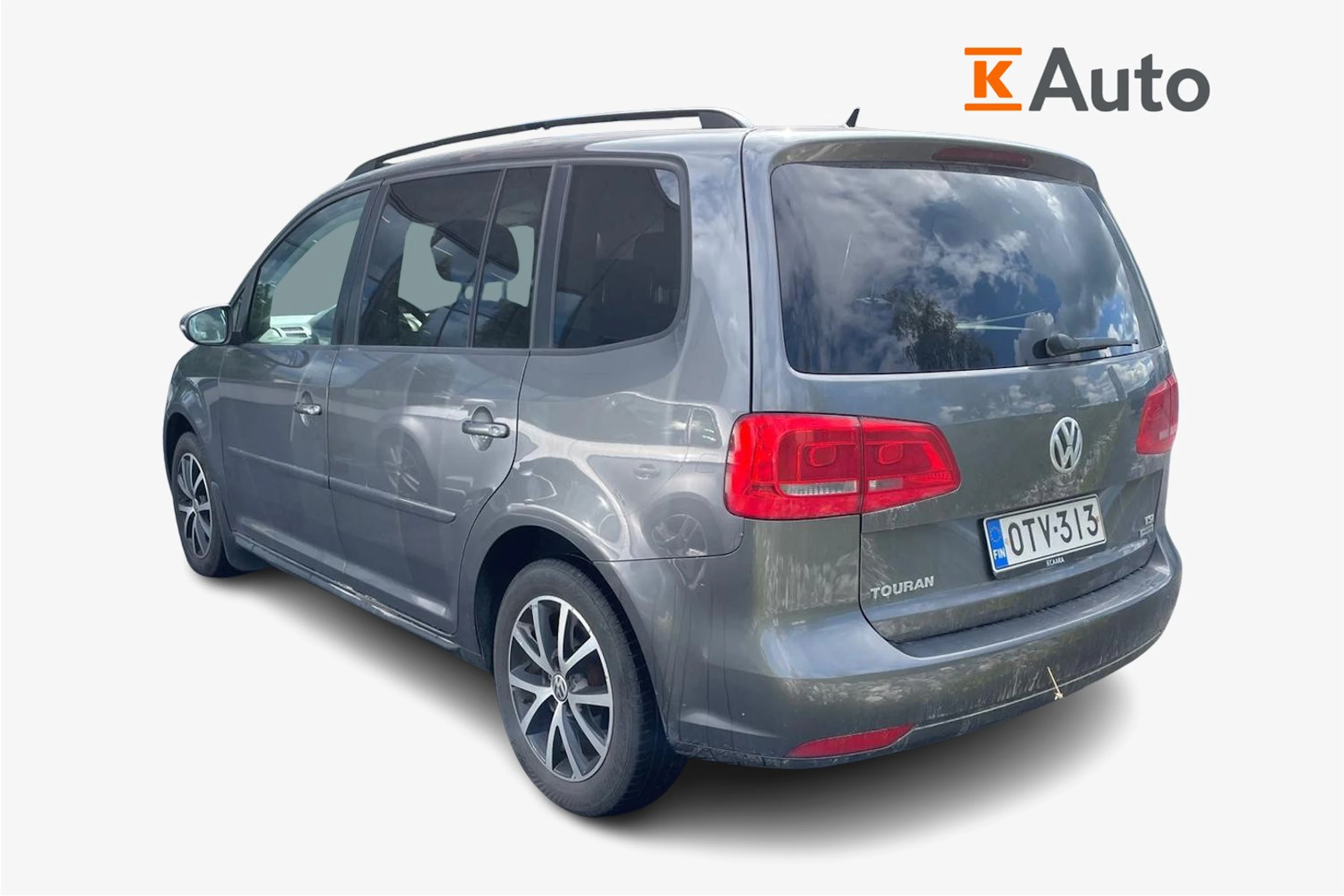 harmaa Volkswagen Touran 2013 kuva 2.