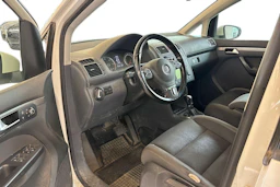 valkoinen Volkswagen Touran 2013 kuva 3.