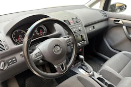 ruskea (beige) Volkswagen Touran 2014 kuva 6.