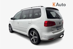 valkoinen Volkswagen Touran 2014 kuva 2.