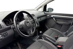 valkoinen Volkswagen Touran 2014 kuva 3.