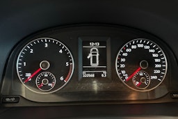 valkoinen Volkswagen Touran 2014 kuva 14.