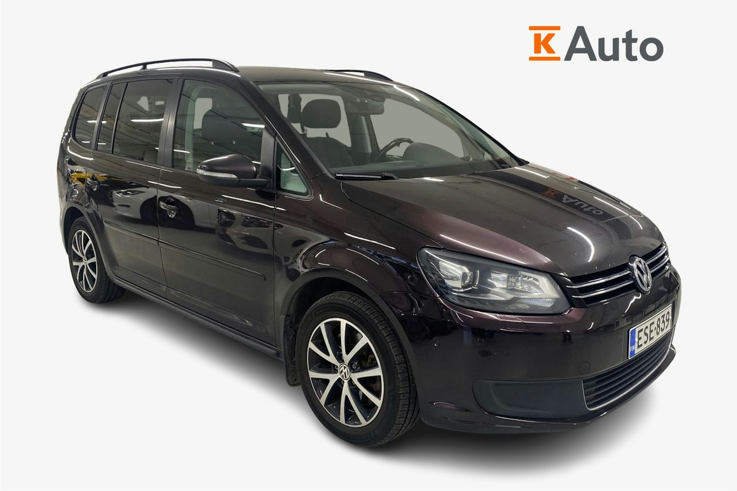 Violetti Volkswagen TOURAN 2014 kuva 1.