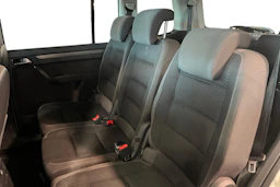 valkoinen Volkswagen Touran 2014 kuva 8.