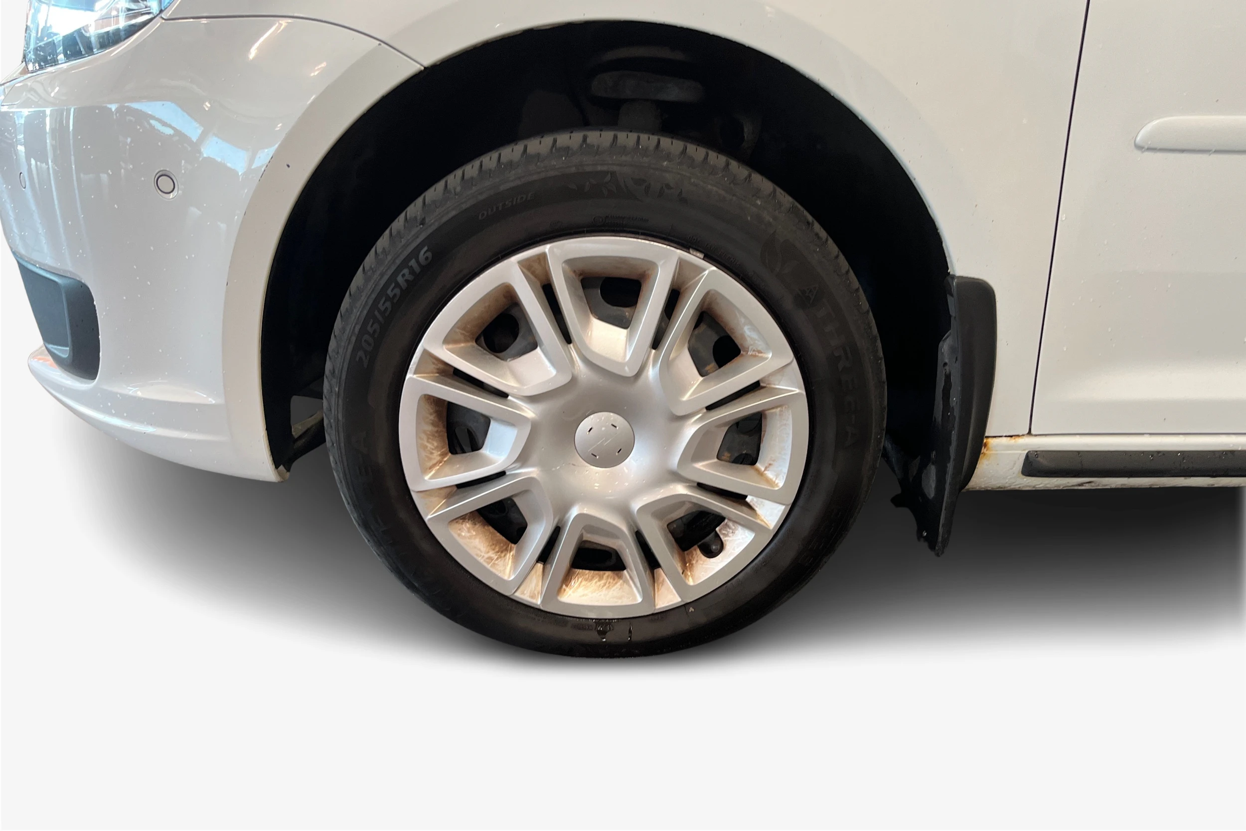 valkoinen Volkswagen Touran 2014 kuva 9.