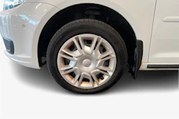 valkoinen Volkswagen Touran 2014 kuva 9.