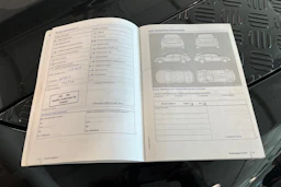 valkoinen Volkswagen Touran 2014 kuva 21.