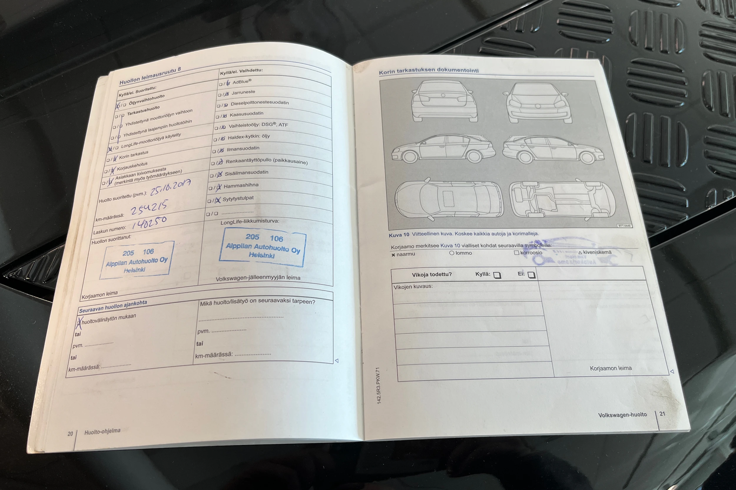 valkoinen Volkswagen Touran 2014 kuva 25.