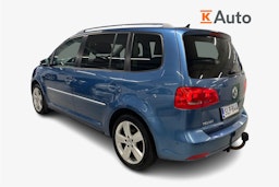 sininen Volkswagen Touran 2014 kuva 2.