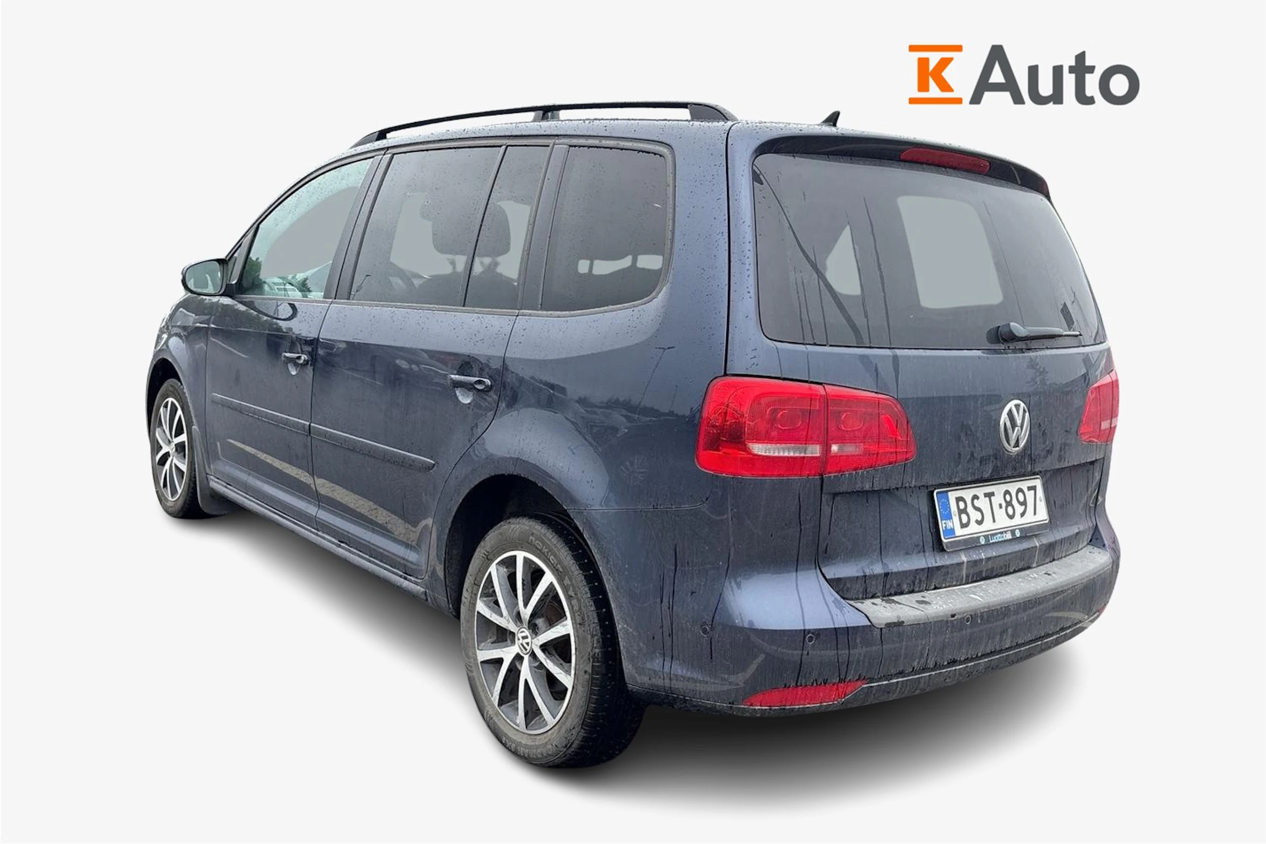 sininen Volkswagen Touran 2015 kuva 2.