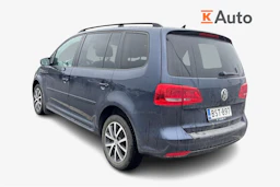 sininen Volkswagen Touran 2015 kuva 2.