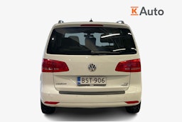 valkoinen Volkswagen Touran 2015 kuva 3.