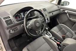 hopea Volkswagen Touran 2015 kuva 6.