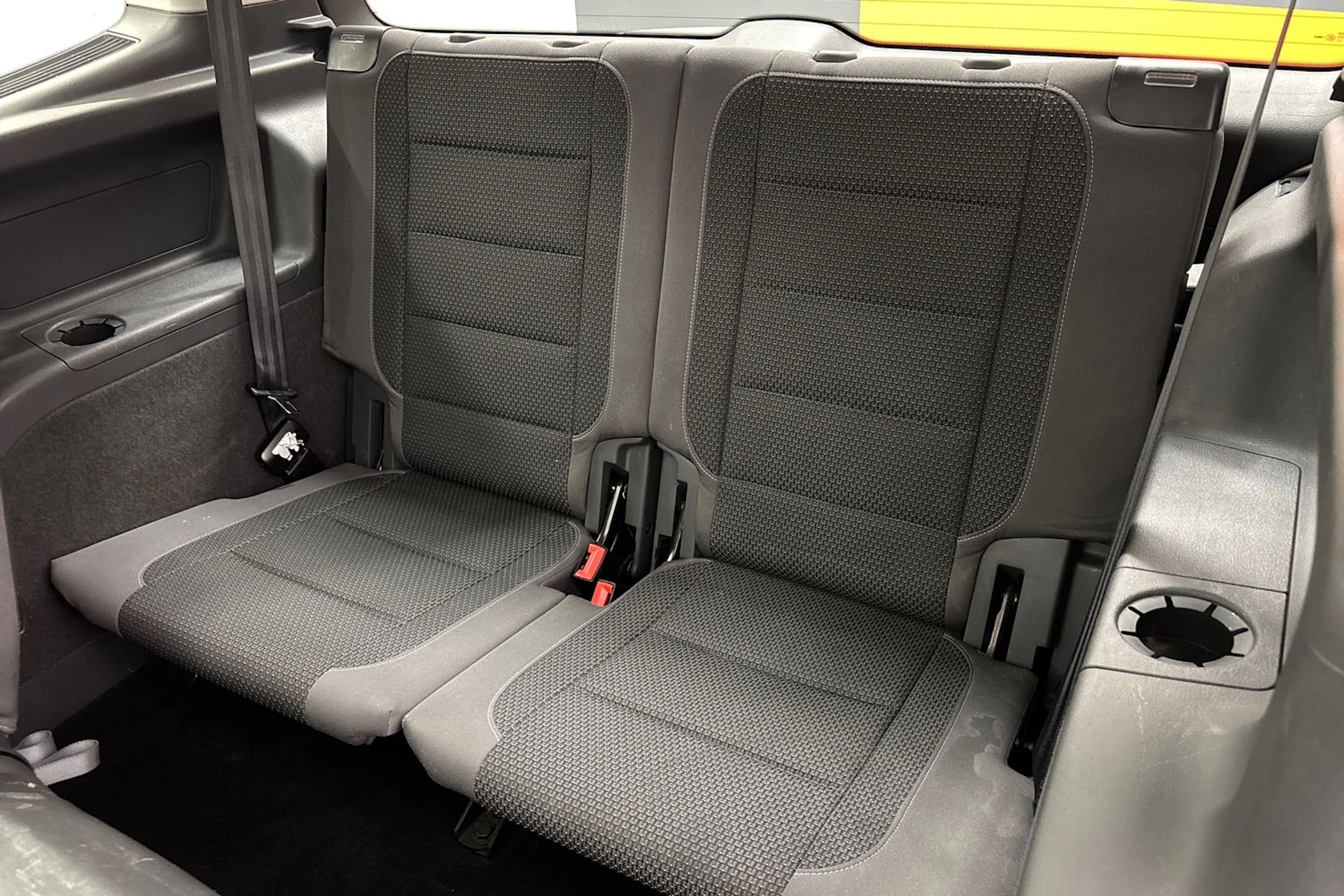 hopea Volkswagen Touran 2015 kuva 11.
