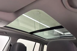 hopea Volkswagen Touran 2015 kuva 21.