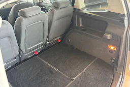Ruskea (beige) Volkswagen TOURAN 2015 kuva 11.