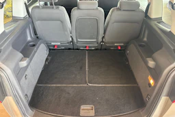 Ruskea (beige) Volkswagen TOURAN 2015 kuva 13.