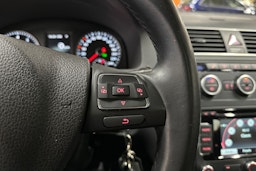 ruskea (beige) Volkswagen Touran 2015 kuva 31.