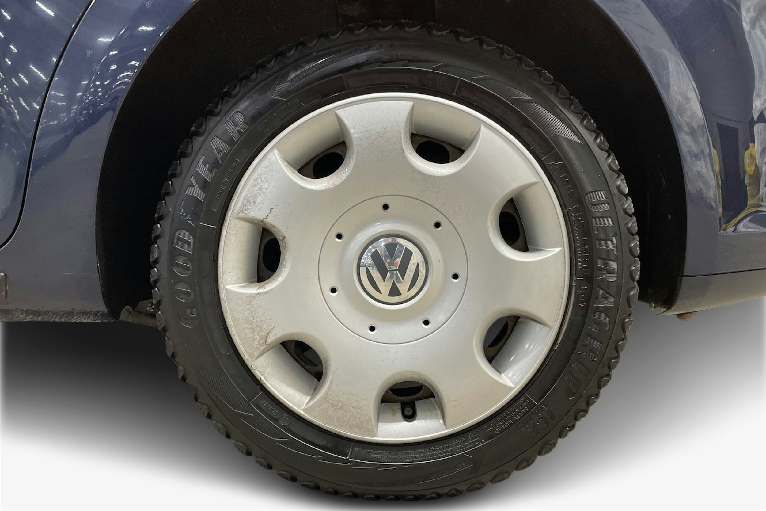 sininen Volkswagen Touran 2015 kuva 11.