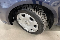 sininen Volkswagen Touran 2015 kuva 13.