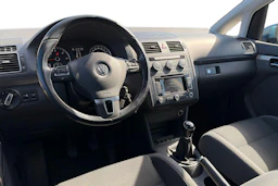 sininen Volkswagen Touran 2015 kuva 3.