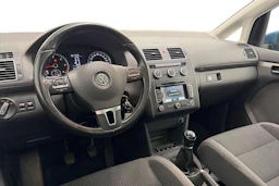sininen Volkswagen Touran 2015 kuva 8.