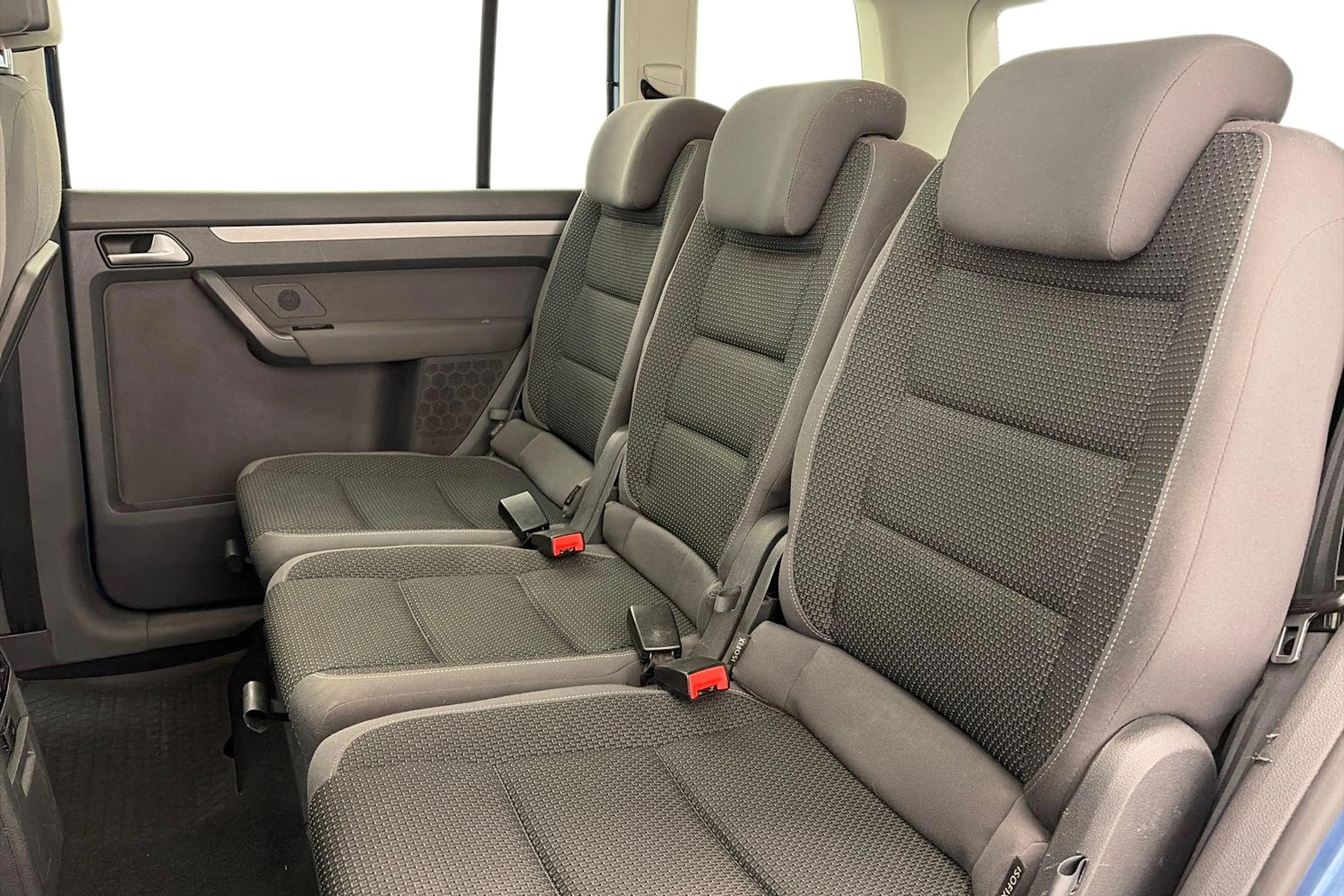 sininen Volkswagen Touran 2015 kuva 11.