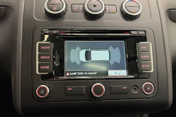 sininen Volkswagen Touran 2015 kuva 23.