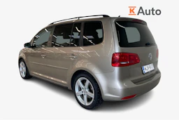 Ruskea (beige) Volkswagen TOURAN 2015 kuva 2.