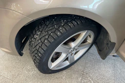 Ruskea (beige) Volkswagen TOURAN 2015 kuva 10.