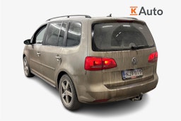 ruskea (beige) Volkswagen Touran 2015 kuva 2.