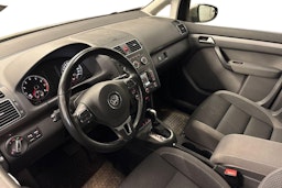 ruskea (beige) Volkswagen Touran 2015 kuva 3.