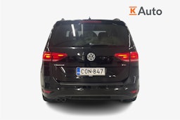 musta Volkswagen Touran 2016 kuva 3.