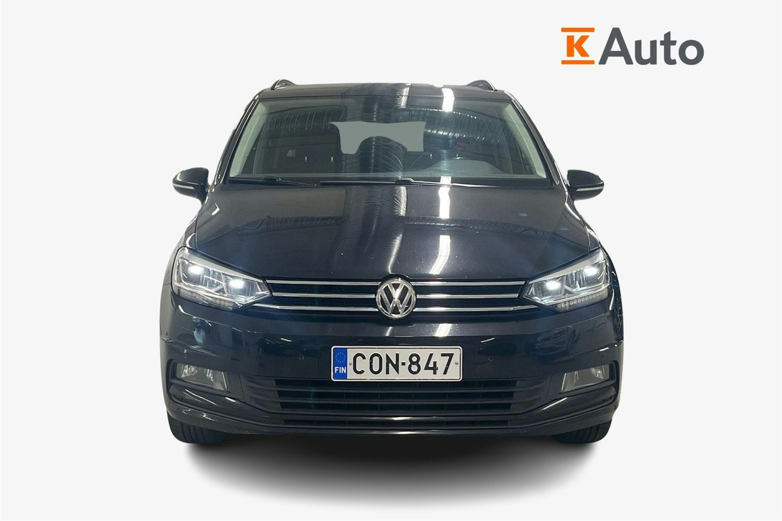 musta Volkswagen Touran 2016 kuva 4.