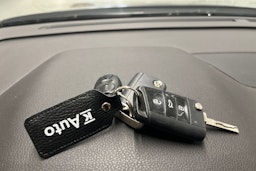 musta Volkswagen Touran 2016 kuva 24.