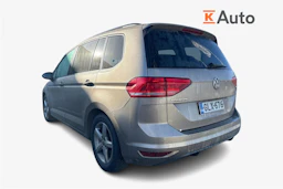 ruskea (beige) Volkswagen Touran 2016 kuva 2.