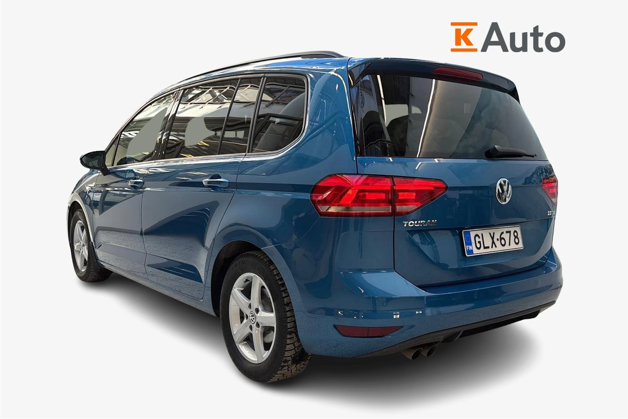 vihreä Volkswagen Touran 2016 kuva 2.