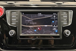 Harmaa Volkswagen TOURAN 2016 kuva 22.